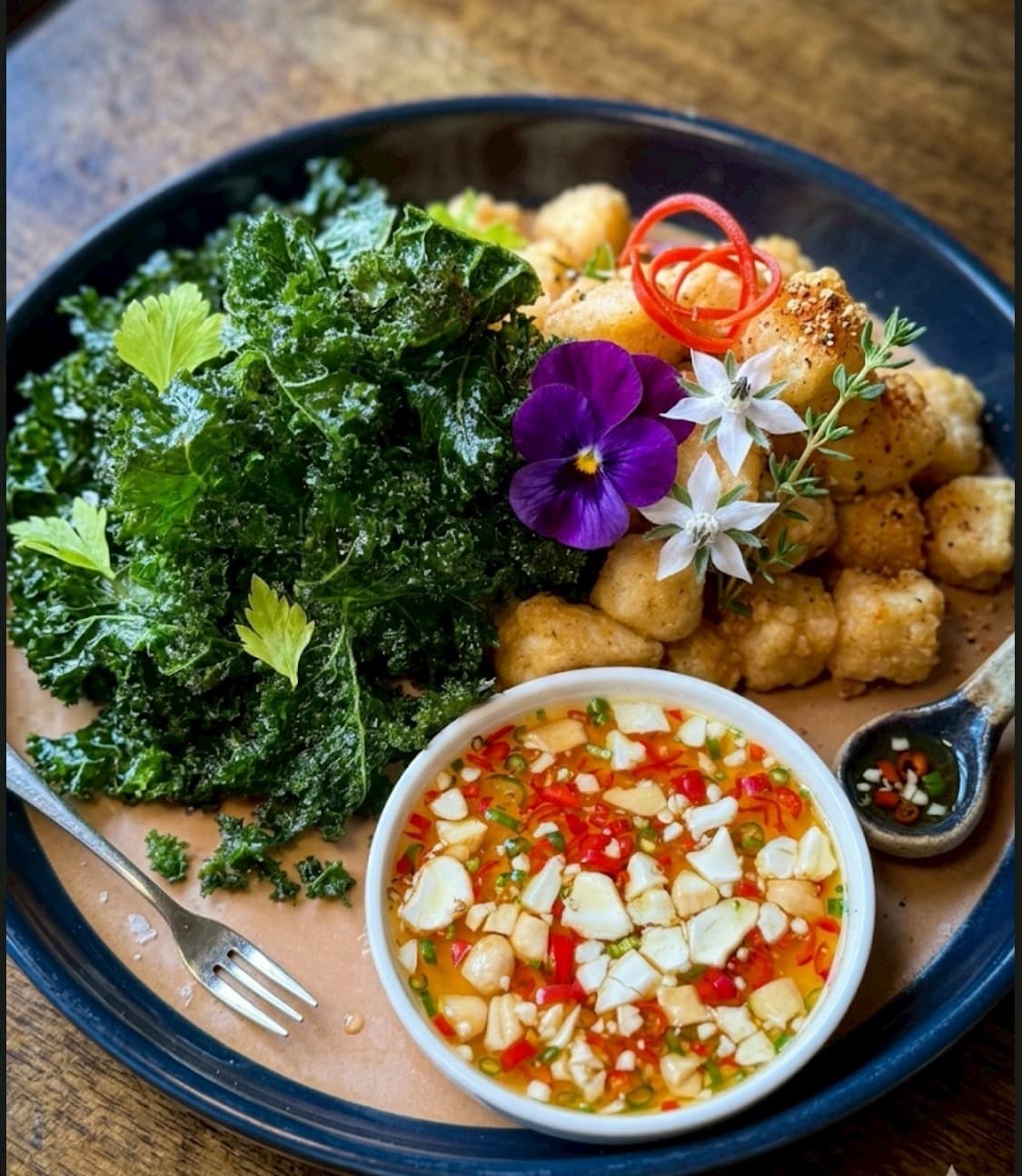 Crispy garlic chicken — Kruathai Atlanta